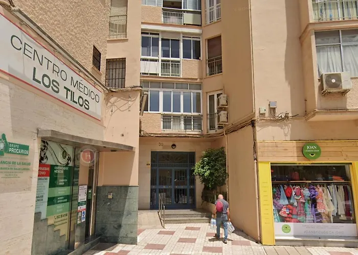 Estudio Cerca Estacion Bus Y Tren